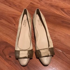TALBOTS gold satin flats W/ metallic front & bow